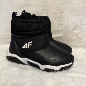 Boots 4F Waterproof